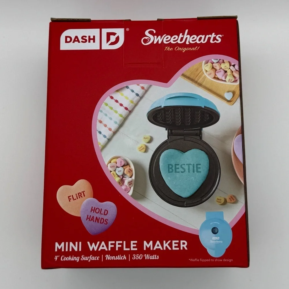 Dash Sweethearts Mini Waffle Maker Limited Edition